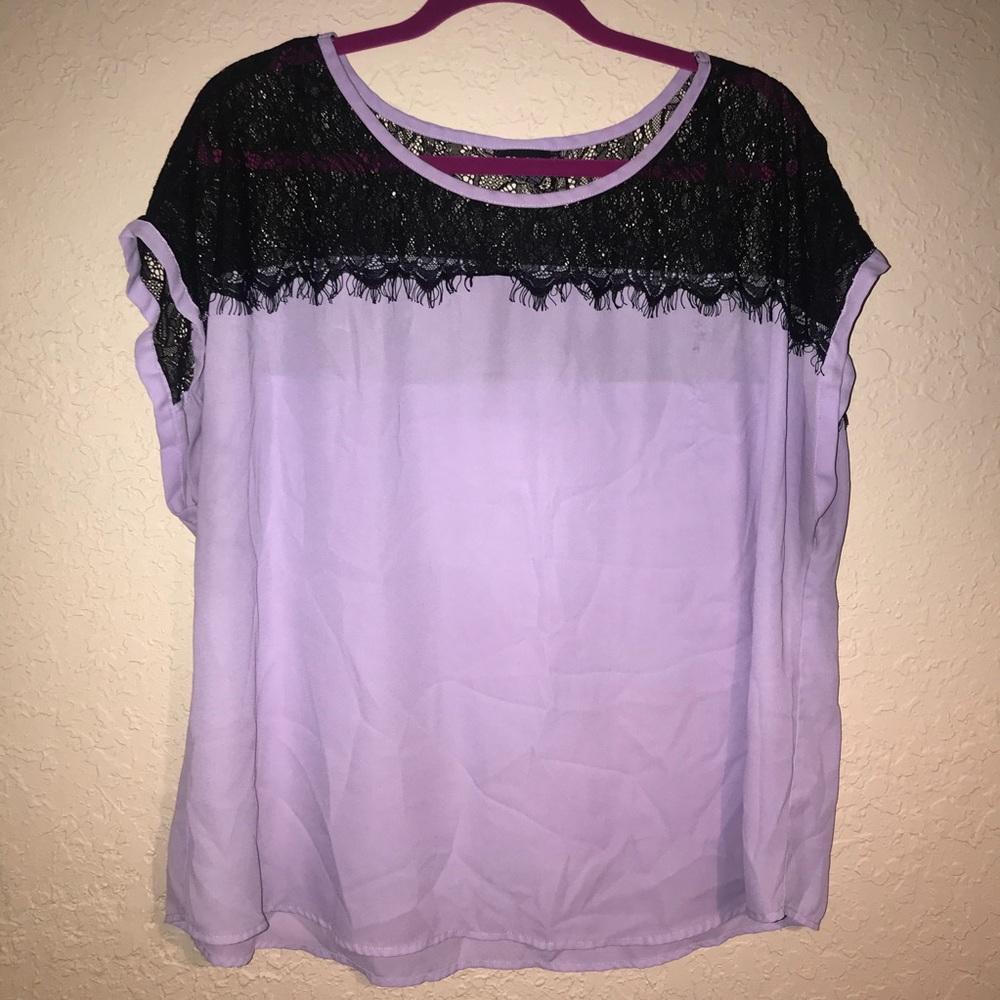 {Torrid} lavender blouse with lace detail